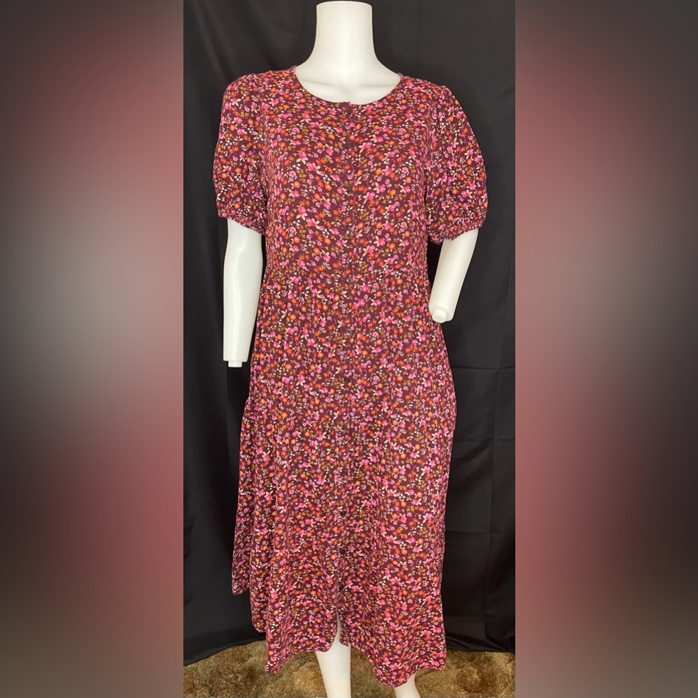 Floral Print Women's Dress size medium front button down